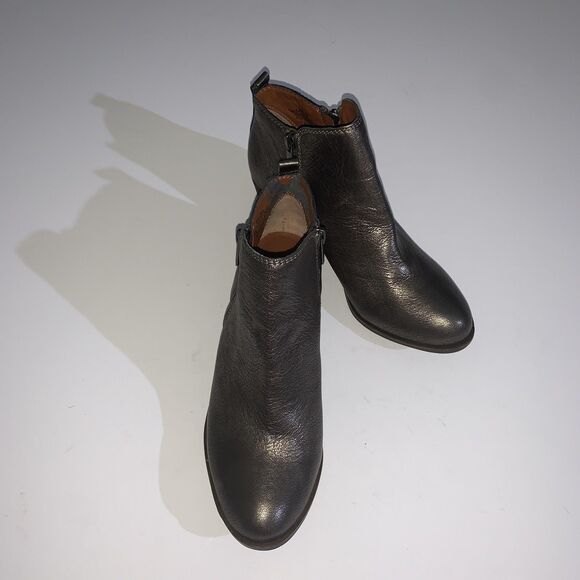 Lucky Brand Ankle Boots Womens Size 8 Pewter Metallic Basel Leather Zip Booties - Picture 1 of 9